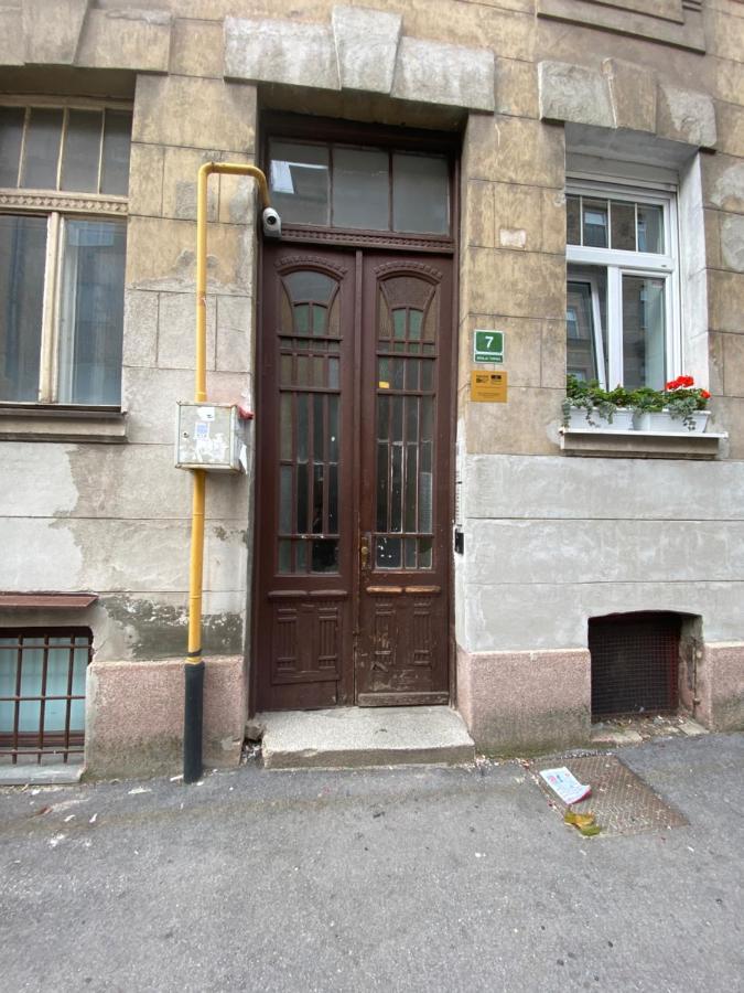 Studio Apartman Sandra Сараево Екстериор снимка
